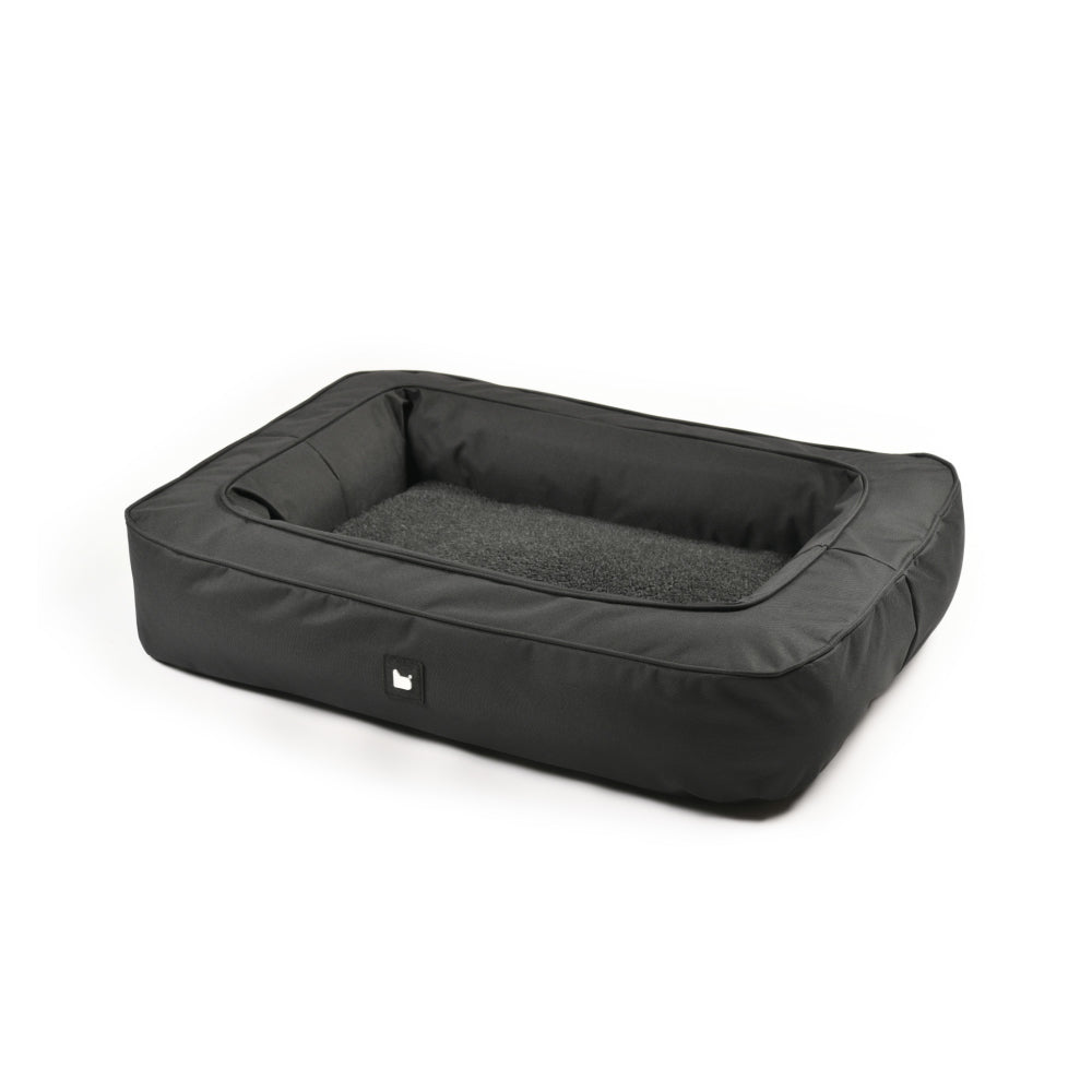 #kleur_black